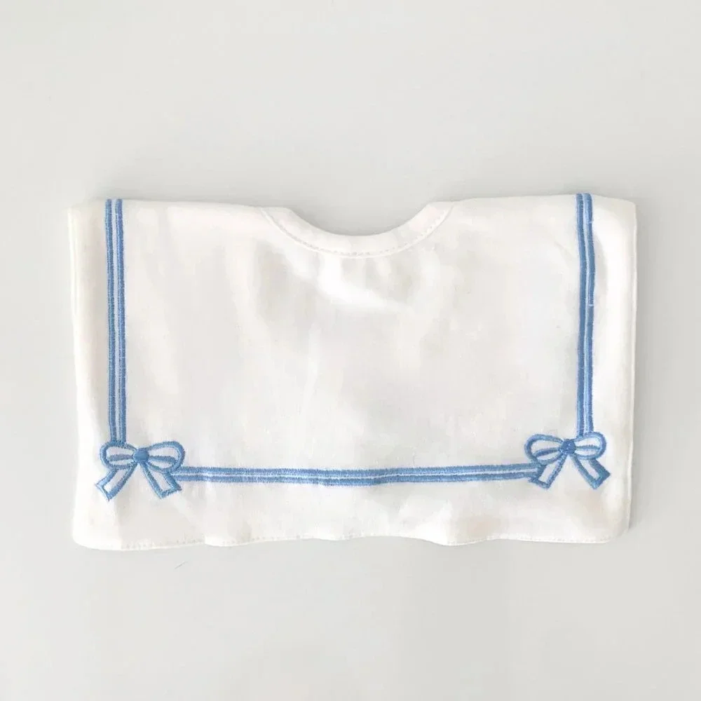 NWT Lovely Boutique Embroidered Girls Baby Bibs Pretty Flowers & Bows Set of 2